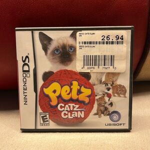Petz Catz Clan Nintendo DS Game
Complete with Case and Instruction Manual